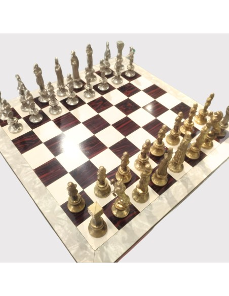 Ensemble d’échecs artisanal en métal et bois de palissandre