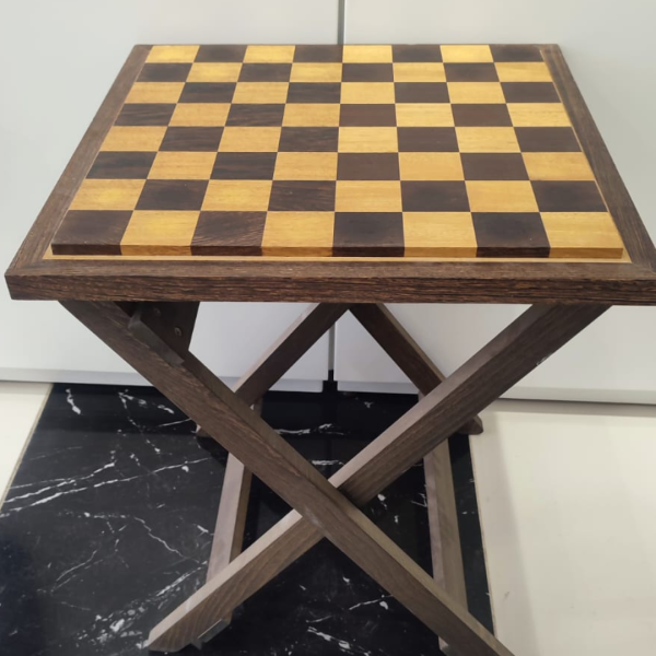 Échiquier en bois de padouk et wengé avec table pliante