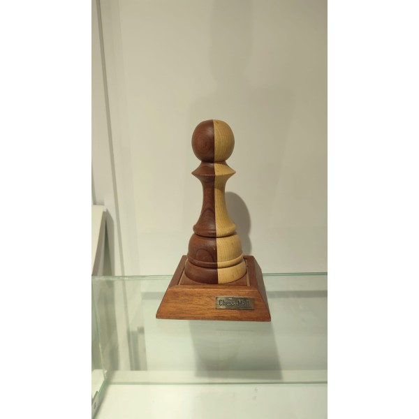 Trophées d’échecs en bois – taille standard