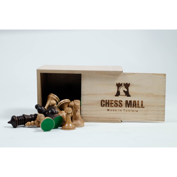 Pièces d échecs en bois Wenge et bois frêne.