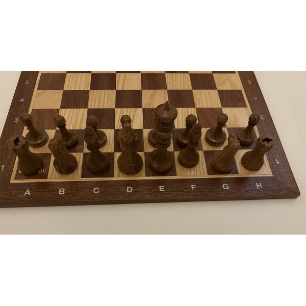 Echiquier acajou/frêne + pièces en bois wenge/chêne