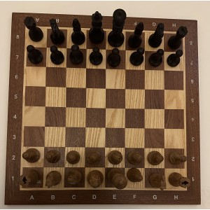 Echiquier acajou/frêne + pièces en bois wenge/chêne