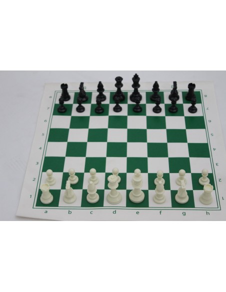 Ensemble d échecs scolaire tapis vert taille 4.5 + pièces en plastique Ensemble d échecs scolaire tapis vert taille 4.5 + pièces en plastique