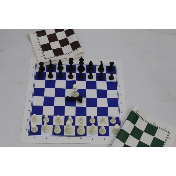 Échiquier  vert taille 5 + pièces d échecs en plastique