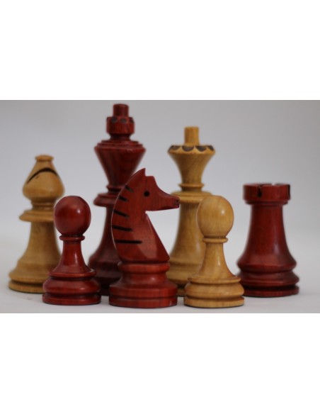 Ensemble d échecs en bois dur  Padouk + movingui Ensemble d échecs en bois dur  Padouk + movingui