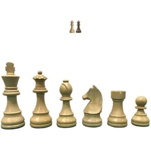 Pièces d'échecs en bois intemporelles DGT 2