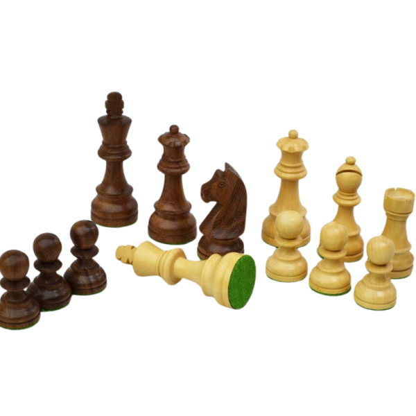 Pieces d échecs en bois modèle Staunton