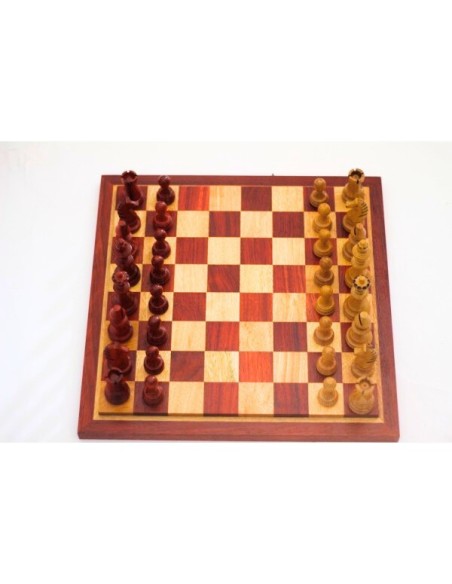 Echiquier en bois padouk et movingui